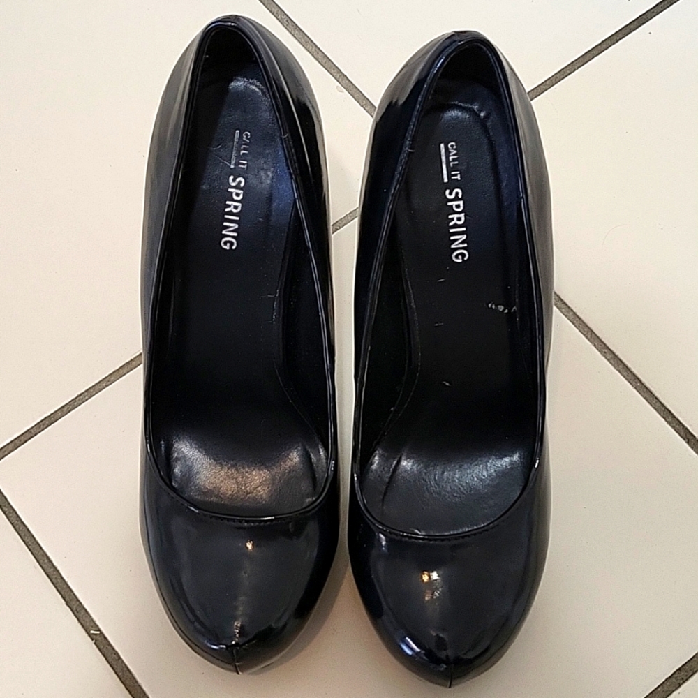 Super Sexy Faux-Patent Platform Stilettos! 7 - Picture 8 of 10